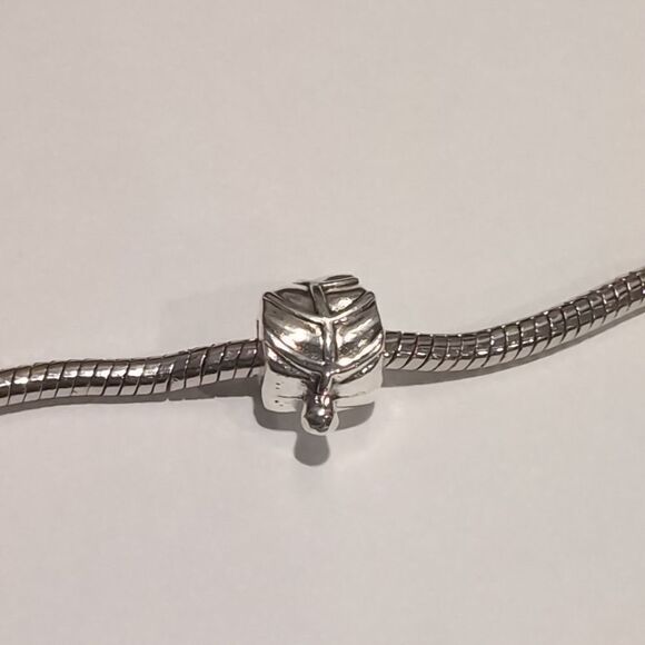 Silver Leaf Charm for Pandora Style Bracelet - Picture 3 of 4